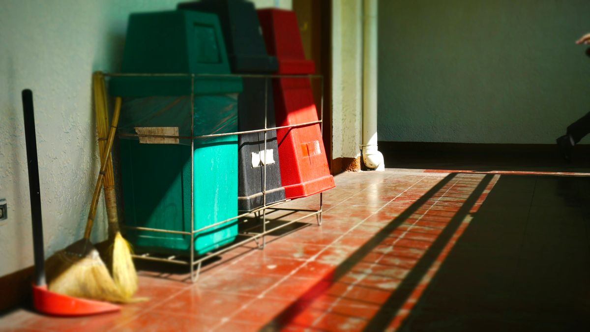 Waste bins and cleaning tools
