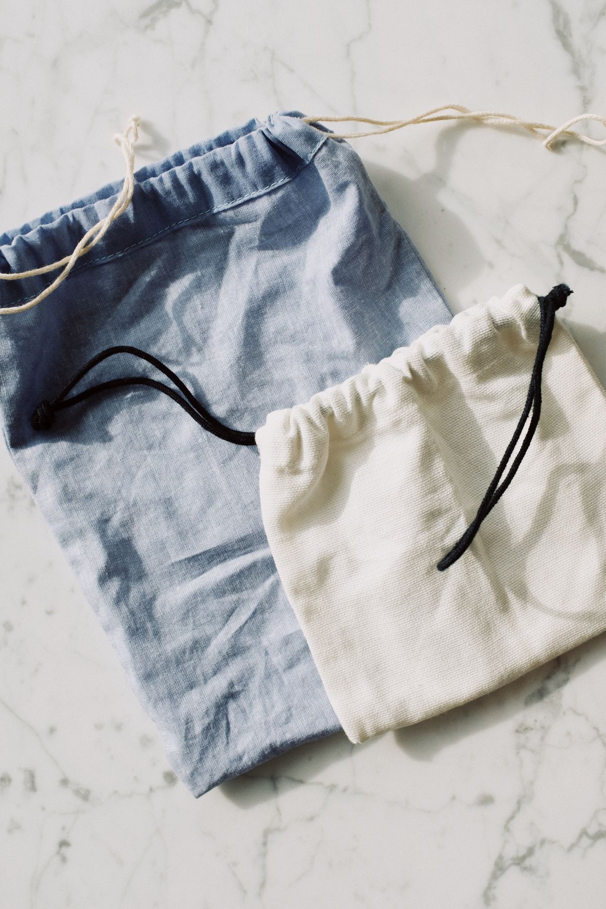 Fabric bags with drawstring closures